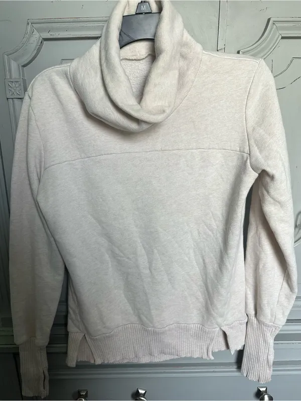 Alo Haze Funnel Neck Sweater - Image 4