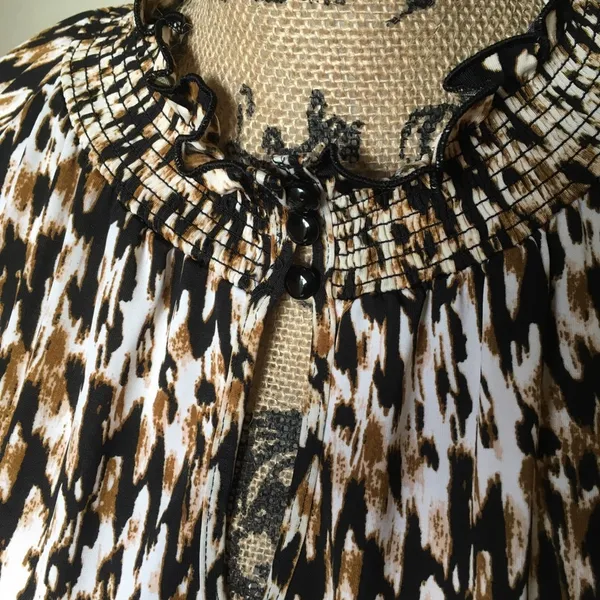 Bundle 4/$25 Offer! CATO Animal Print Blouse - Brown and Black Size XL - Image 6