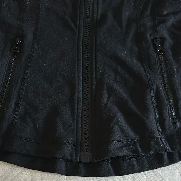 Lululemon Women's Black Zip-up Jacket - Size 10 - Image 2
