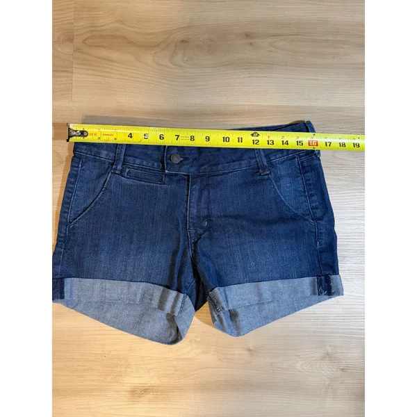 Old Navy Denim Shorts Womens 8 Blue Cuffed Casual Summer Jean‎ Shorts - Image 6