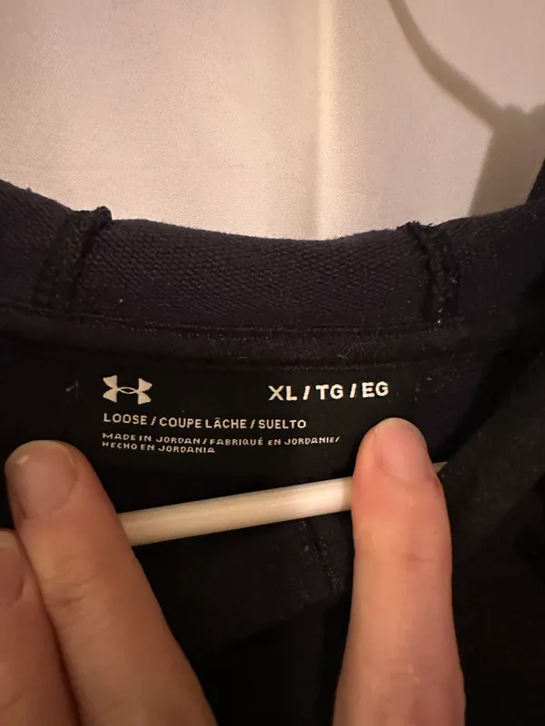 Under Armour Gray Hooded Sweatshirt - Image 3