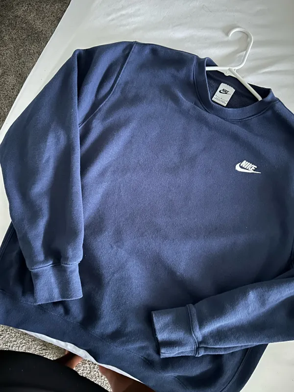 Nike Crewneck - Image 3