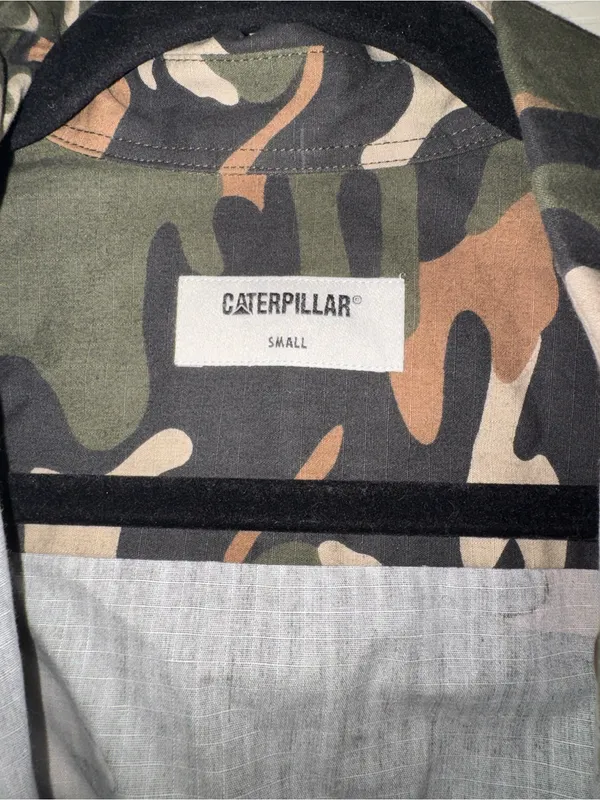 Caterpillar Green Brown Tan Black Camo Shirt - Image 4