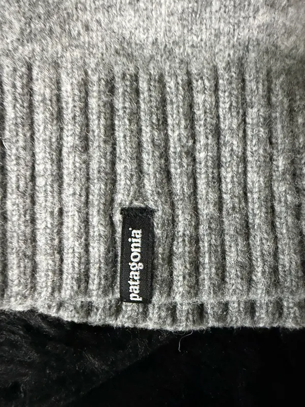 Patagonia Wool Brodeo Beanie Grey - Image 2