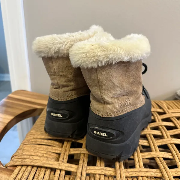 Sorel Snow Angel Lace Up Snow Boots - Image 3