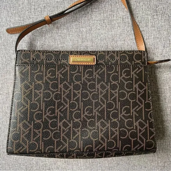 Calvin Klein Frida Signature Crossbody Handbag Shoulder Purse Black Brown Logo - Image 2