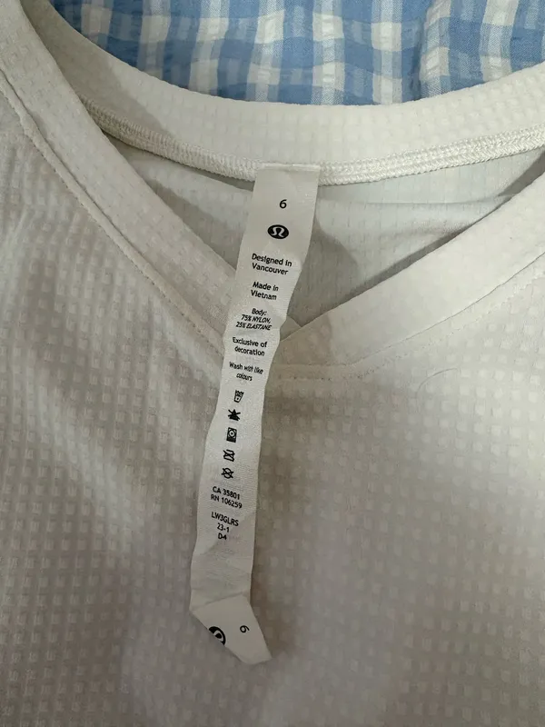 Lululemon top - Image 5