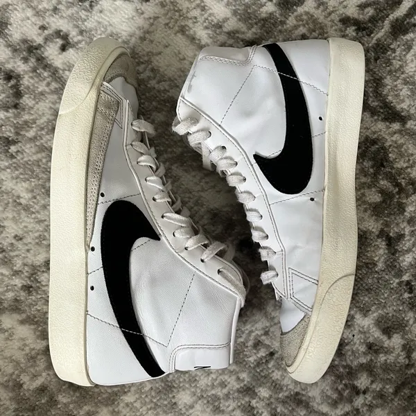 Nike Blazer Mid '77 Vintage White/Black - Image 3