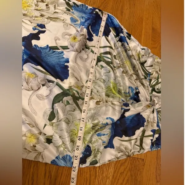 Luxxel NWT Strapless Blue Floral Maxi Dress size L - Image 9