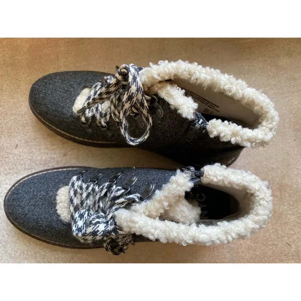 Madden NYC Wool Boots Sherpa Lined Laces Hiker Rugged Grip Cozy Granola Mountain - Image 4