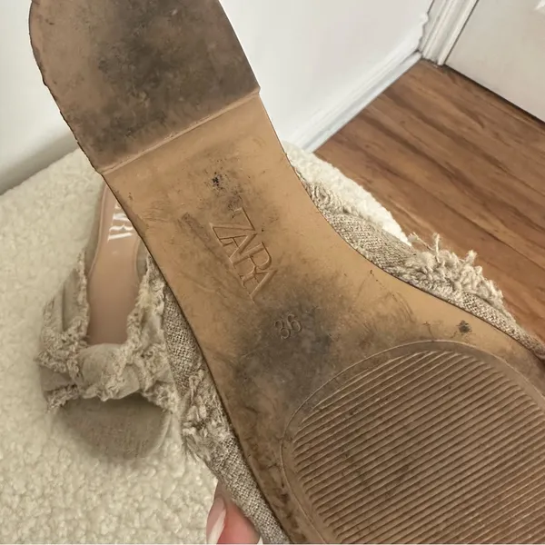 Zara Tan Mules with Frayed Detail - Image 4
