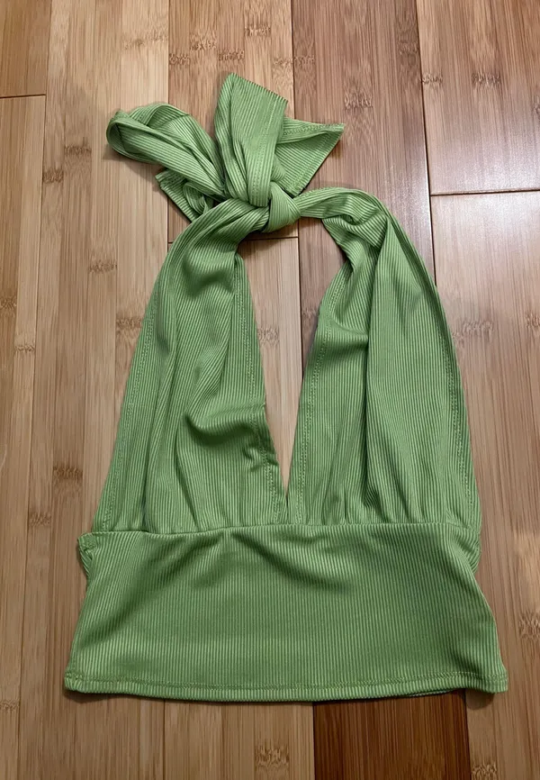 SheIn Crop Top - Image 2