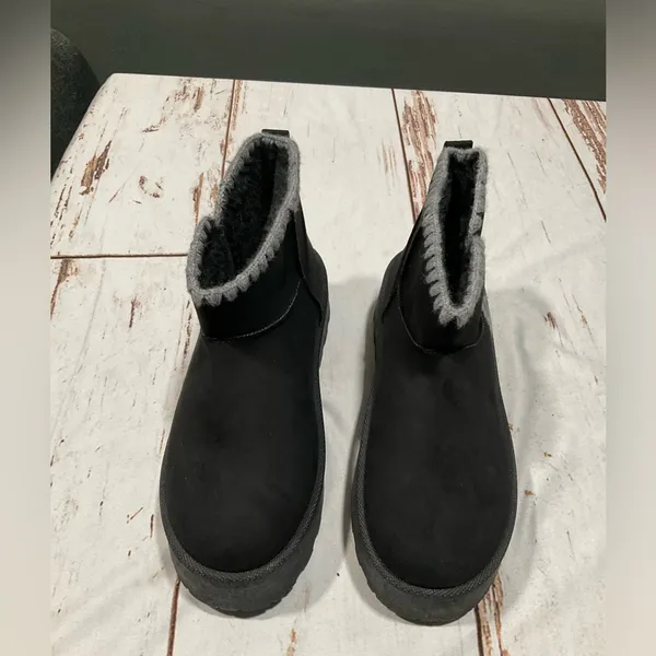 Nwot Pazzle Slip On‎ Slippers Platform Sole Faux Fur Lining Booties - Image 2