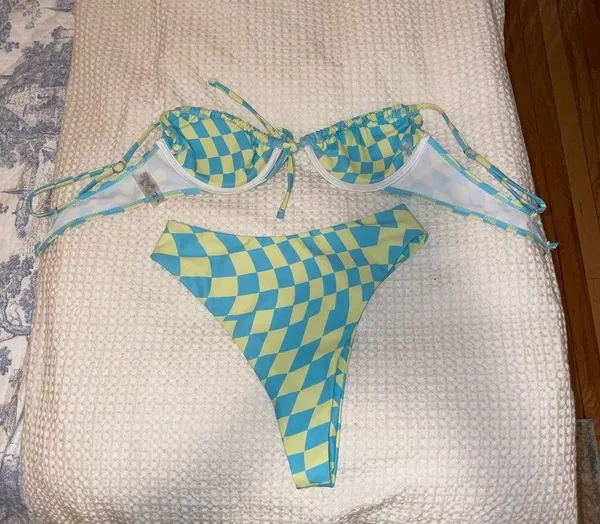 Aurelle green and blue checkered suit! - Image 4