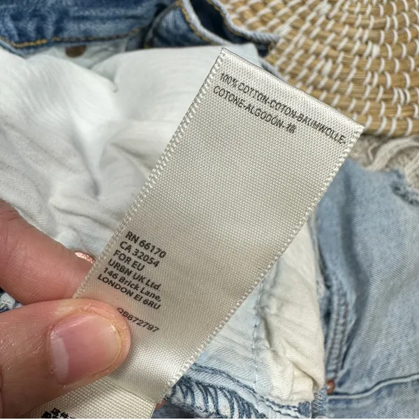 Free People We The Free Jean Mini Short Distressed Cut Off Button Fly Size 30 - Image 10