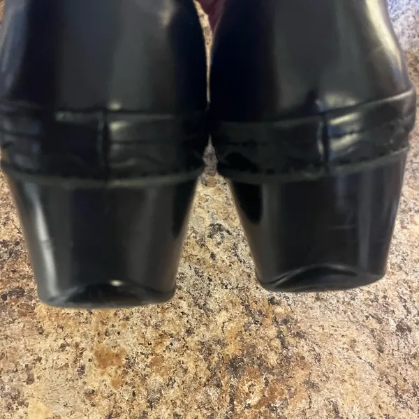 Dansko Black‎ Leather Women's Mules - Image 2