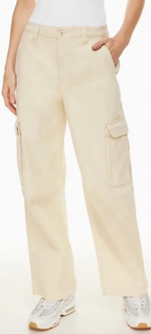 Aritzia Cargo Pants TNA - Image 3