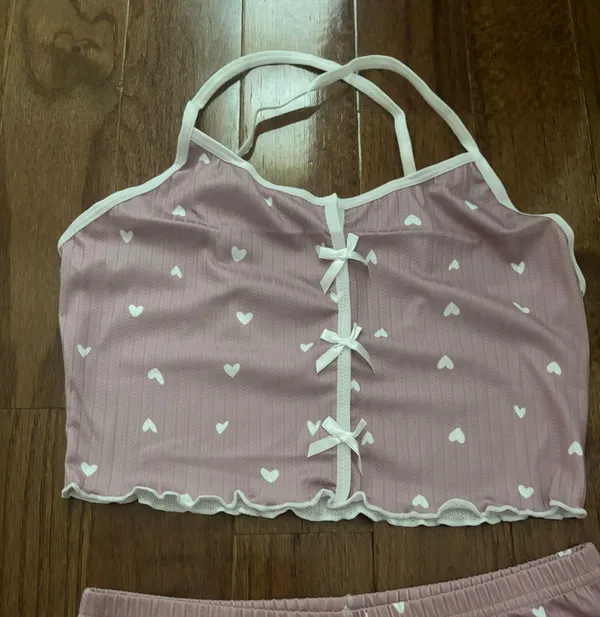 Amazon coquette pink heart print white trim bow detail pajama set - Image 4