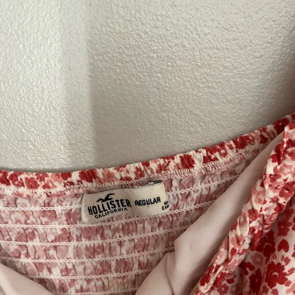 Hollister Red Floral‎ Midi Dress - Image 4