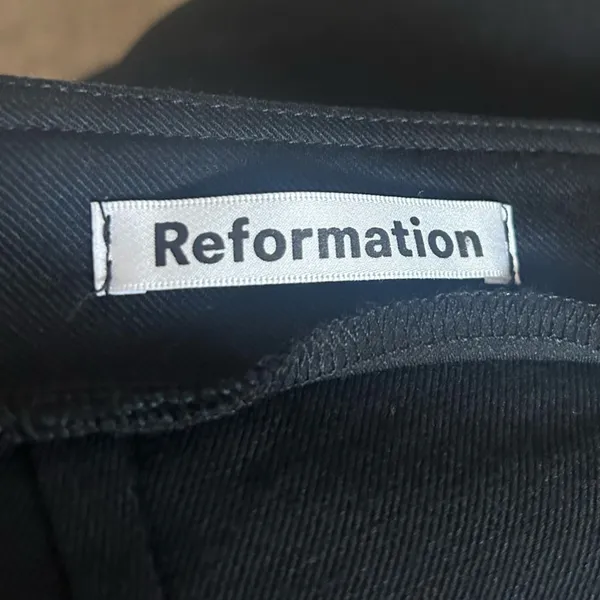 Reformation Sera Pants Black Back Zipper Form Fitting Straight Leg Size 10 - Image 6