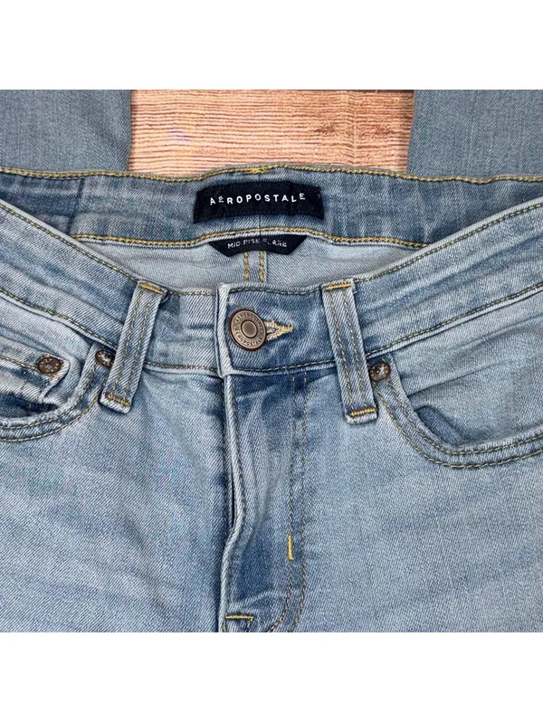 Aeropostale Mid Rise Flare Women's Jeans Size 2 - Image 5