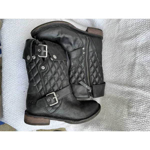 UGG Conor‎ Quilted Black Leather Australia Mid Moto Boots Size 6 Bike - Image 9