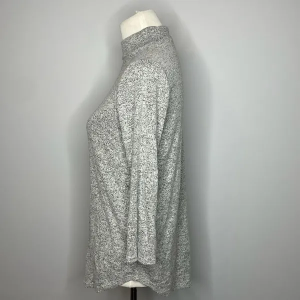Moa Moa- Grey and Black Speckled Long Sleeve Turtleneck - Image 4