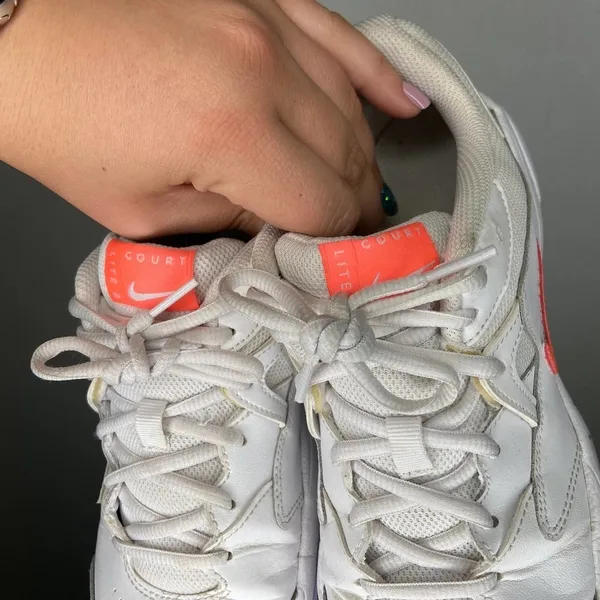 Nike |‎ Women's Court 2 Lite White Sneaker 8.5 - Image 6
