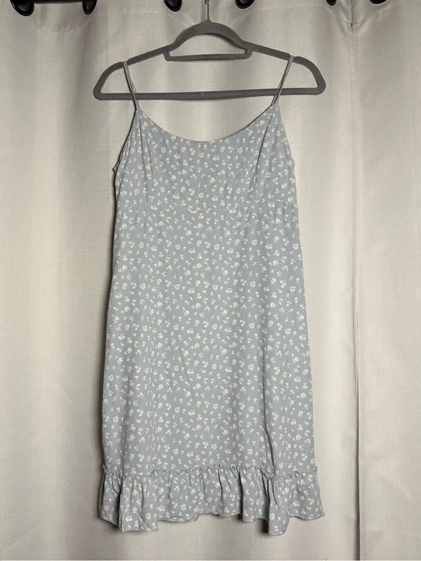 Brandy Melville Colleen Dress Blue Floral Ruffle Hem Tie Back Dress - Image 2
