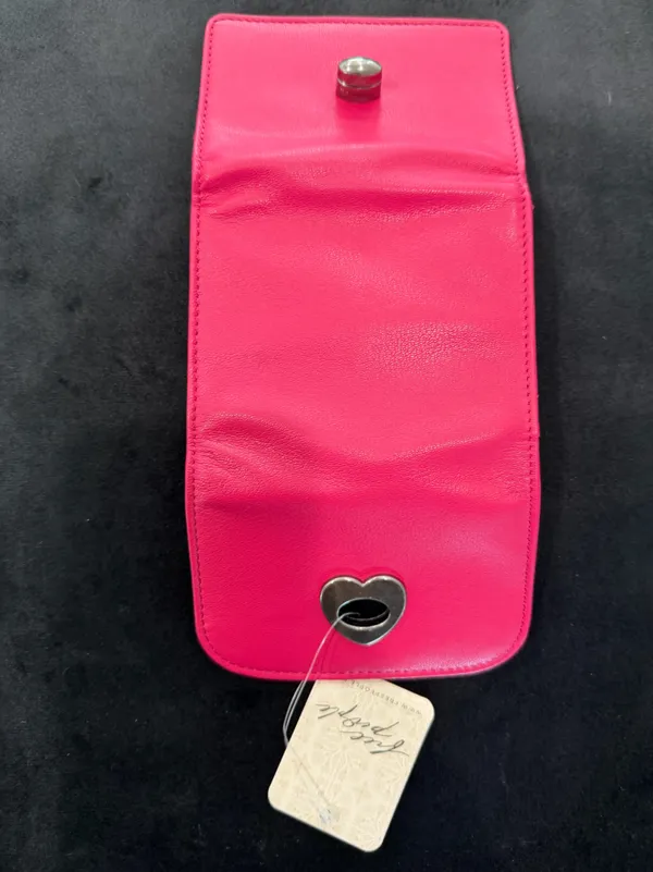 Free People pink lock it up wallet $48 nwt - Image 4