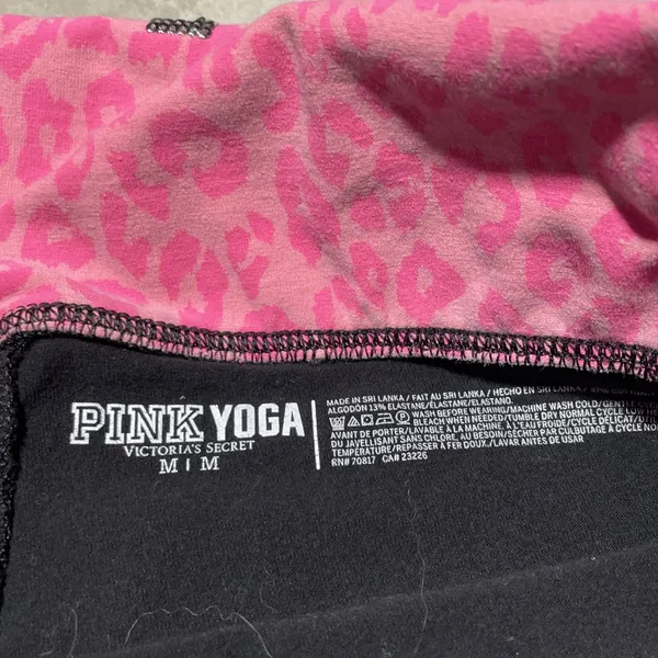 Victoria's Secret PINK Women's Y2K Fold Over Yoga Pants Pink Sparkle SZ M Capri - Image 6