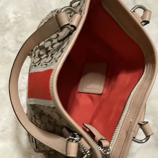 Coach Heritage Stripe Bag - Image 10