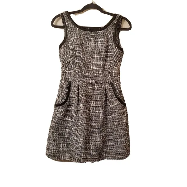 Anthropologie Tulle Black White Tweed Dress Size Medium Sleeveless Zip Pocket - Image 5