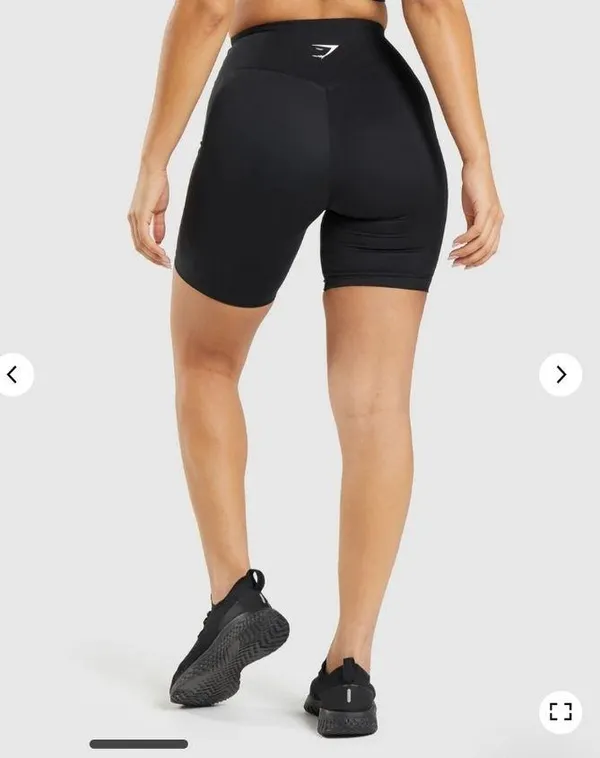 GYMSHARK SHORTS - Image 2
