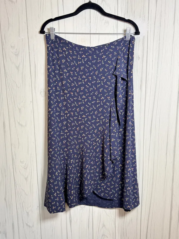 MADEWELL Ruffle Wrap Midi Skirt in Spring Fling, 10, Feminine Floral Cottagecore - Image 5