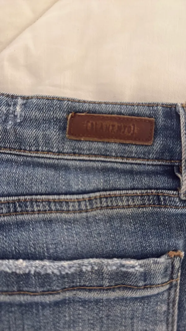 BLANK NYC Jean Shorts Denim - Image 2