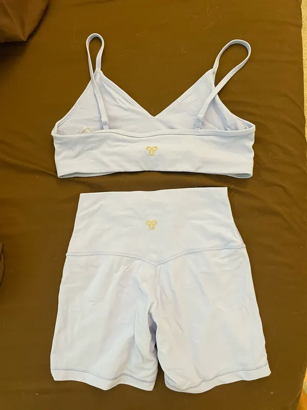 Aritzia TNA Butter Workout Set - Image 2