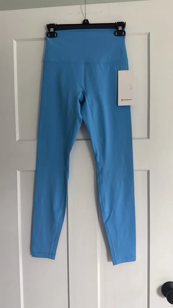 lululemon Size 6 Align No Line HR 28" Leggings - Image 4