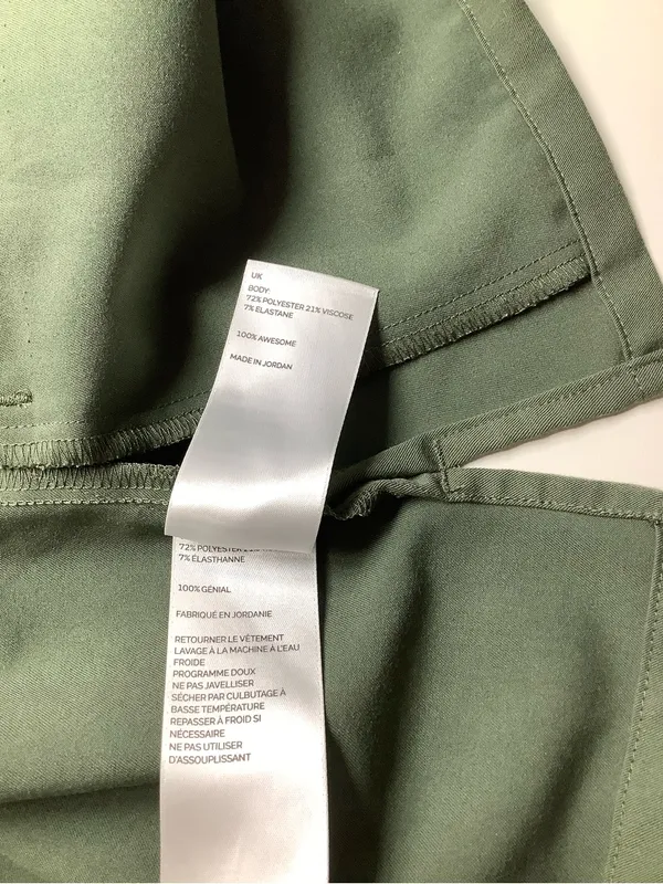 FIGS Casma Three Pocket Medical Scrub Top Olive Green V Neck Women’s Size XS EUC - Image 8