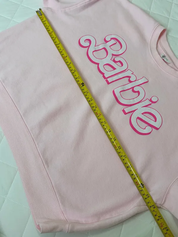 Barbie Pink Graphic Sweatshirt L Cozy Girly Coquette Casual Y2K Lounge Pullover - Image 6