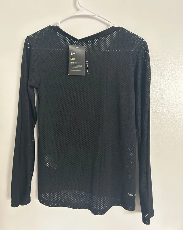 Nike Dri-Fit Long Sleeve - Image 2