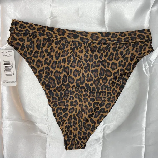 Dippin' Daisy's Women’s Animal Print Ultra High Waist Bikini Bottoms Size Medium - Image 11