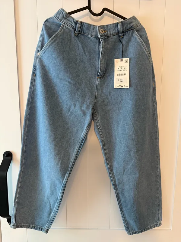 NWT Zara Light Blue High-Rise Relaxed Carrot style Jeans - Image 2