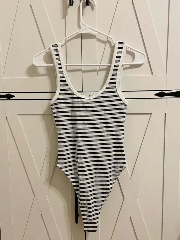 Zara Small Bodysuit Tank Top Black and White Striped - Image 2