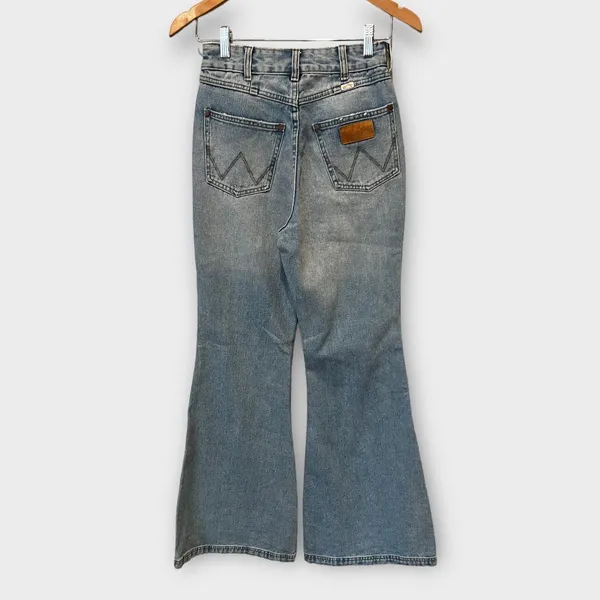 Billabong x Wrangler Patch Flare Jeans Size 25 - Image 5