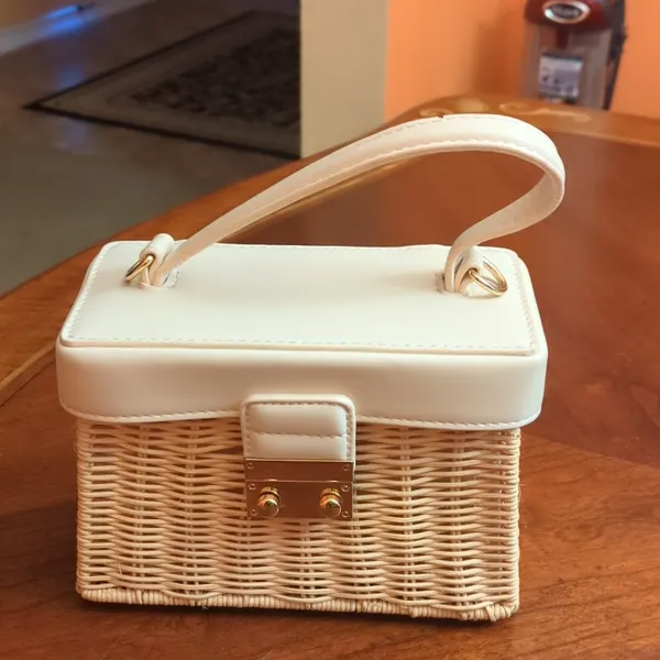 Zara Weaved Mini Bag - Image 4