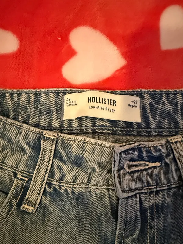 Hollister Women’s Distressed Blue Denim Baggy Jeans - Image 4