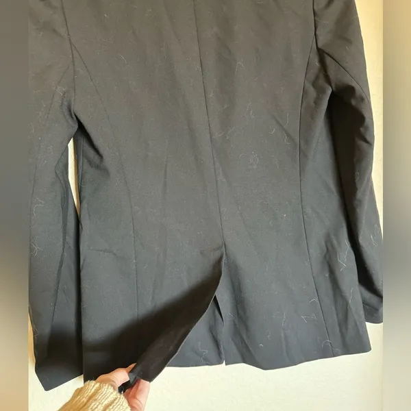 Aritzia Babaton‎ Wool Blazer Sz 4 Black Boxy Fit - Image 5