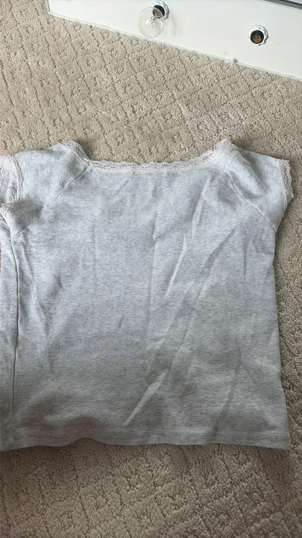 Brandy Melville Lace Top - Image 5
