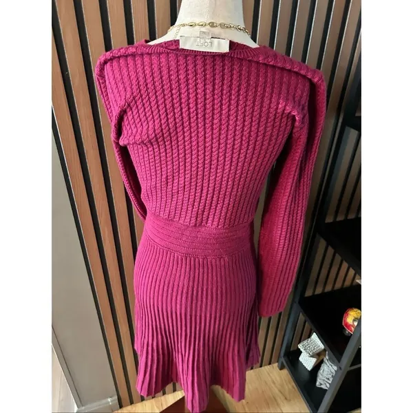 Loft Wool Blend Sweater Dress size small Pleated Skirt Maroon Red long sleeve - Image 4